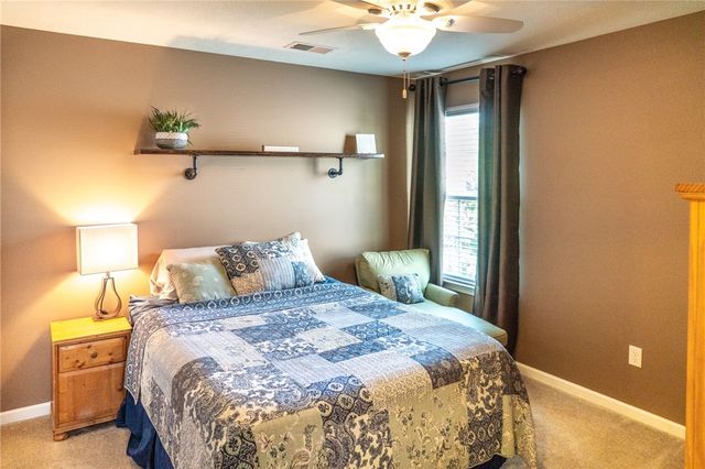 108 Vista Ct, North Fayette, PA 15071