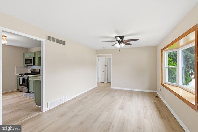 60 HOLDEN DR, New Castle, DE 19720