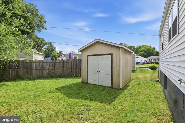 60 HOLDEN DR, New Castle, DE 19720
