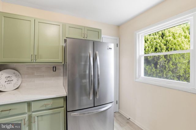 60 HOLDEN DR, New Castle, DE 19720