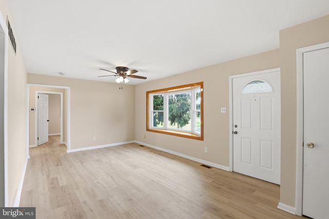 60 HOLDEN DR, New Castle, DE 19720