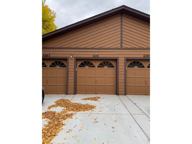 6201 Willow Ln, Boulder, CO 80301