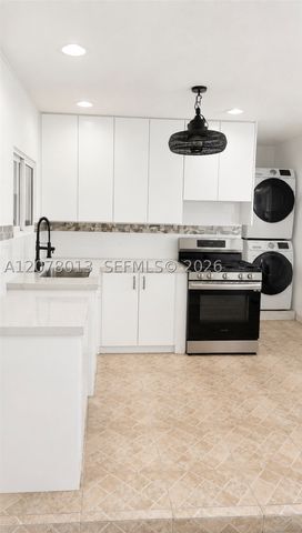 640 E 42nd St 0, Hialeah, FL 33013