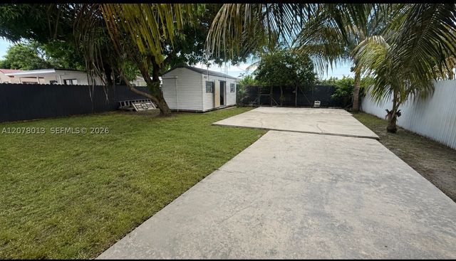 640 E 42nd St 0, Hialeah, FL 33013