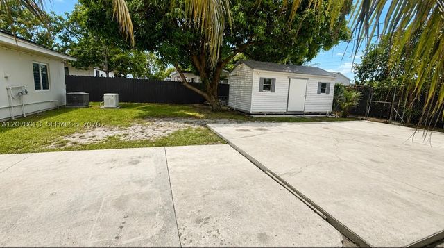 640 E 42nd St 0, Hialeah, FL 33013