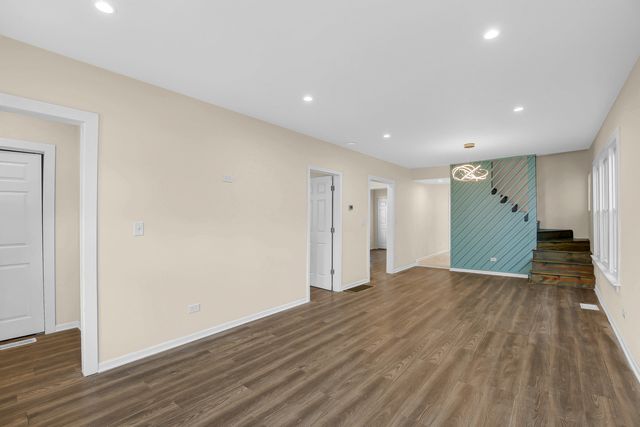 11353 S Stewart Avenue, Chicago, IL 60628