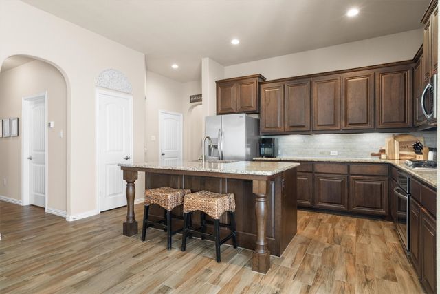 2108 Moonsail Lane, Denton, TX 76210