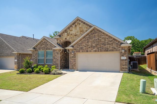 2108 Moonsail Lane, Denton, TX 76210