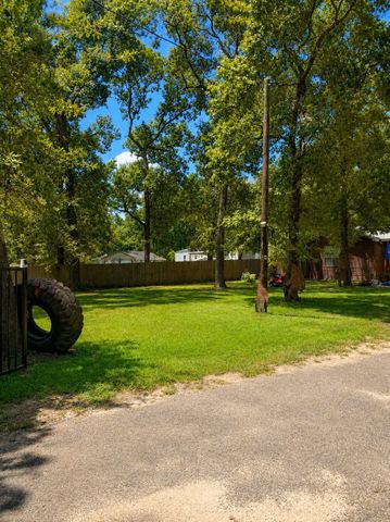 154 Woodway Drive, Magnolia, TX 77355