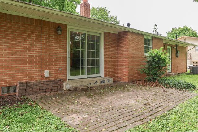 700 Horton Street, Greenwood, IN 46142