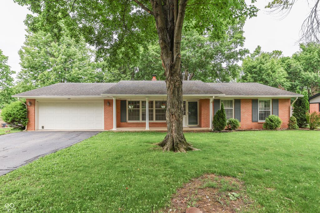 700 Horton Street, Greenwood, IN 46142