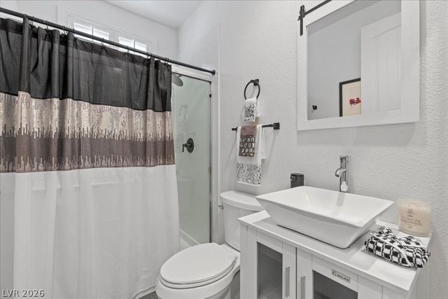 1195 Calcione Drive, Henderson, NV 89011