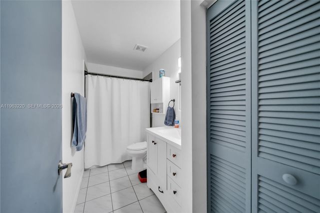 8341 Cardinal Rd, Fort Myers, FL 33967