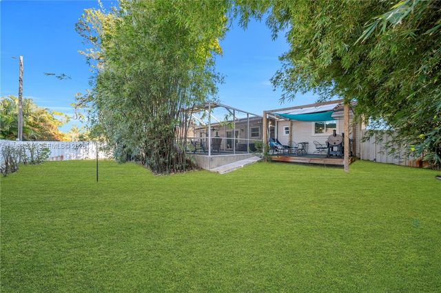 8341 Cardinal Rd, Fort Myers, FL 33967