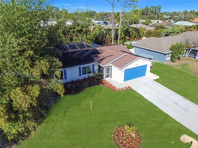 8341 Cardinal Rd, Fort Myers, FL 33967