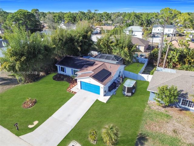 8341 Cardinal Rd, Fort Myers, FL 33967