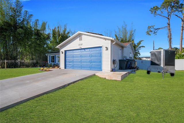 8341 Cardinal Rd, Fort Myers, FL 33967