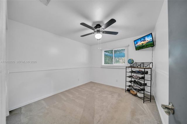 8341 Cardinal Rd, Fort Myers, FL 33967