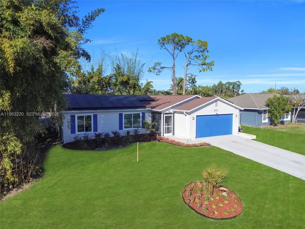 8341 Cardinal Rd, Fort Myers, FL 33967