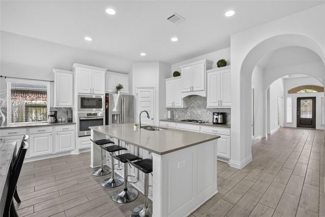 4523 Jennings Creek Drive, Fulshear, TX 77441