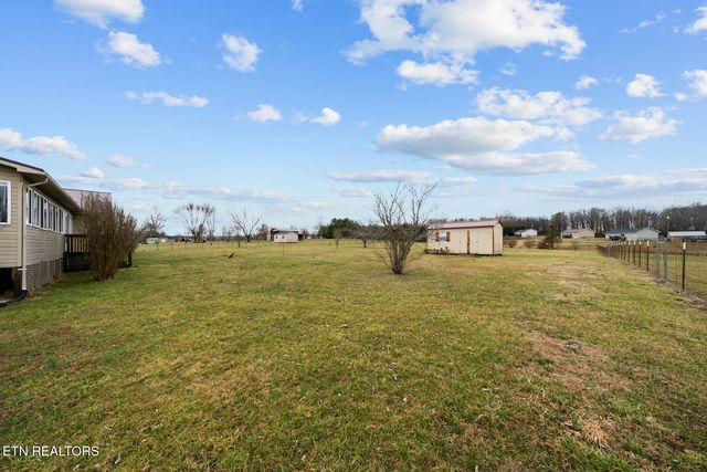 3076 Ryan Rd, Crossville, TN 38571