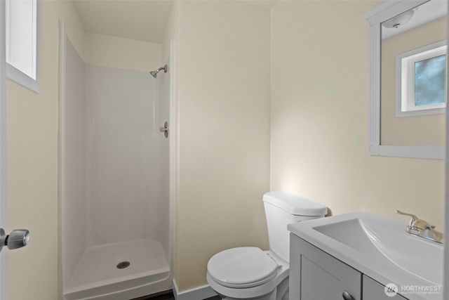 880 Quail Lane, Oak Harbor, WA 98277