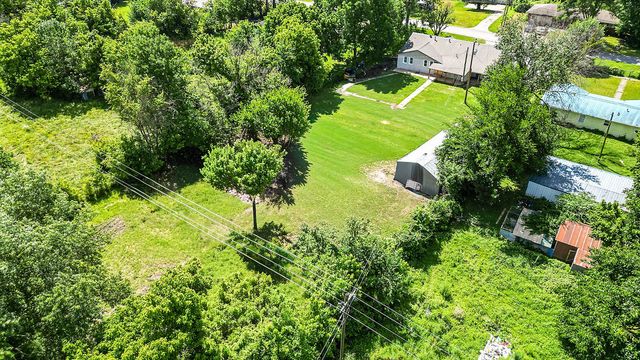 20908 Dawn Hill East Road, Gentry, AR 72734