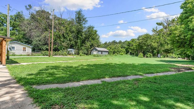 20908 Dawn Hill East Road, Gentry, AR 72734