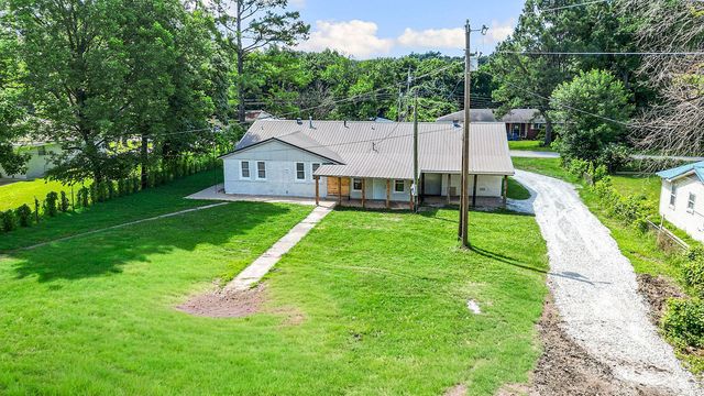 20908 Dawn Hill East Road, Gentry, AR 72734