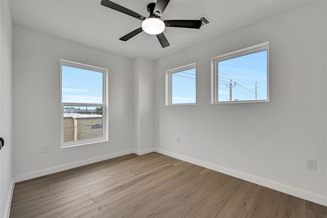 701 39th Street, Galveston, TX 77550