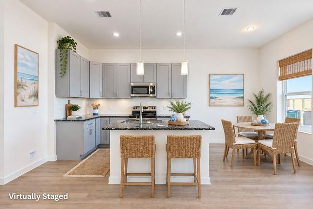 701 39th Street, Galveston, TX 77550