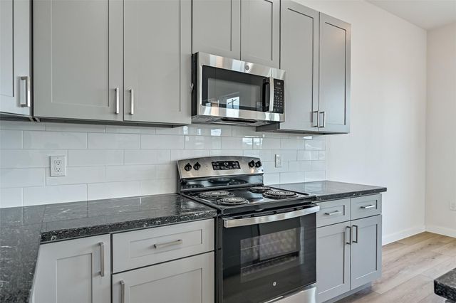 701 39th Street, Galveston, TX 77550