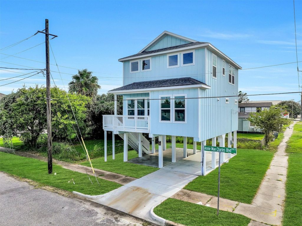 701 39th Street, Galveston, TX 77550