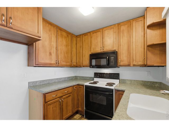 508 26th Ave Ct, Greeley, CO 80634
