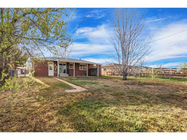 508 26th Ave Ct, Greeley, CO 80634