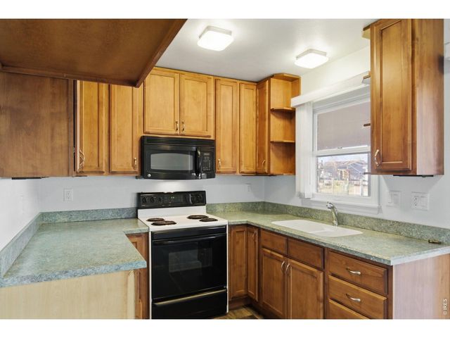508 26th Ave Ct, Greeley, CO 80634