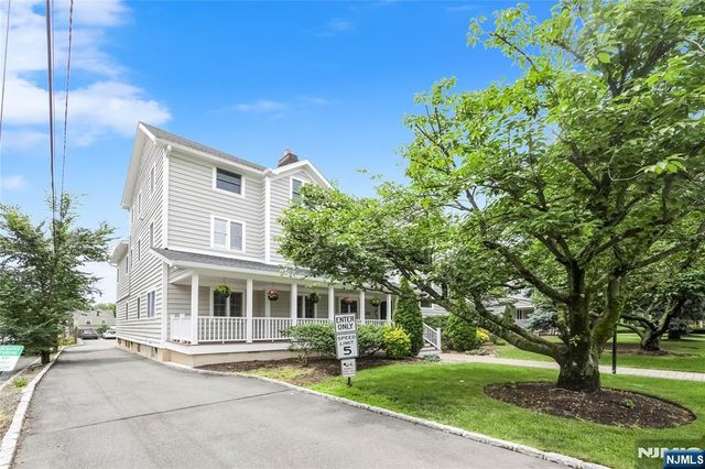 232 Claremont Avenue 2, Montclair, NJ 07042