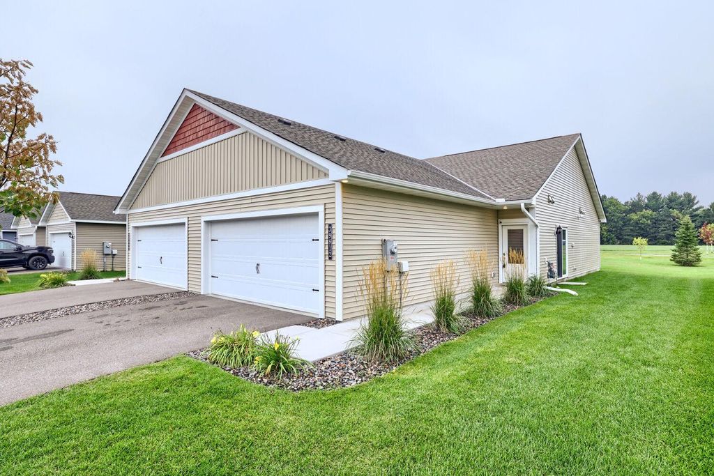 39812 Fallbrook Avenue, North Branch, MN 55056 — exterior