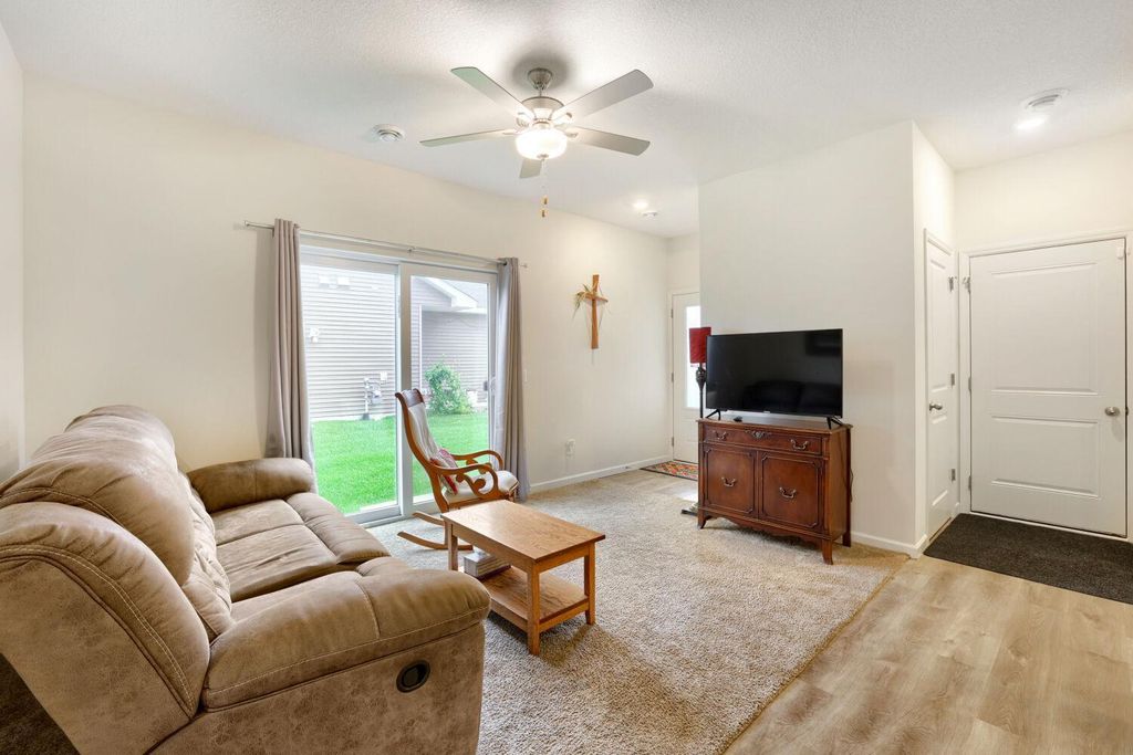 39812 Fallbrook Avenue, North Branch, MN 55056 — photo 4