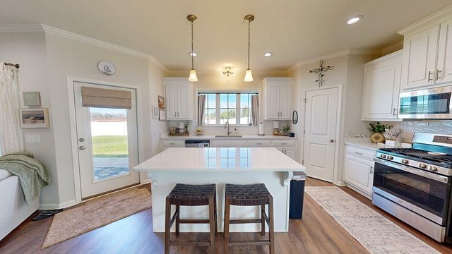 132 Leaf Street, Midland City, AL 36350