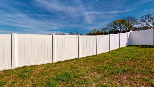132 Leaf Street, Midland City, AL 36350