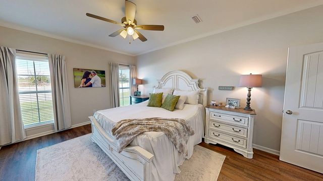 132 Leaf Street, Midland City, AL 36350