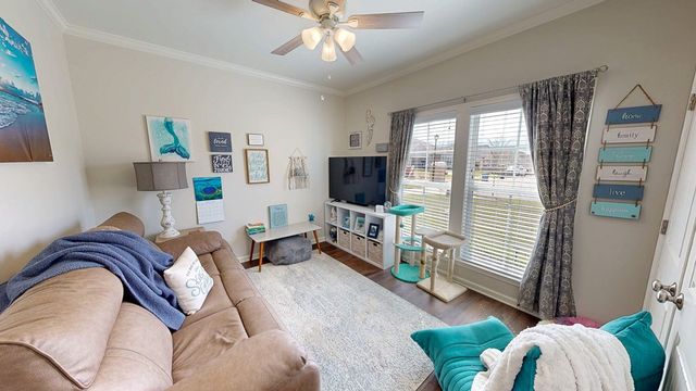 132 Leaf Street, Midland City, AL 36350