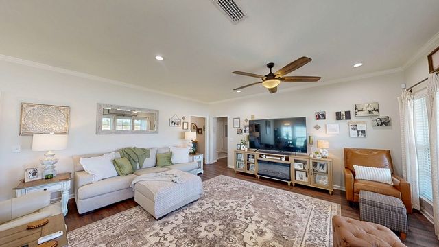 132 Leaf Street, Midland City, AL 36350