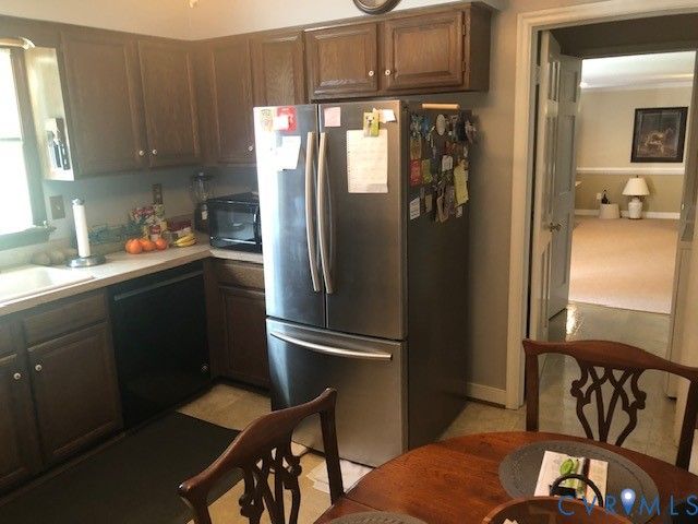 9401 Gum Fork Rd, Midlothian, VA 23112