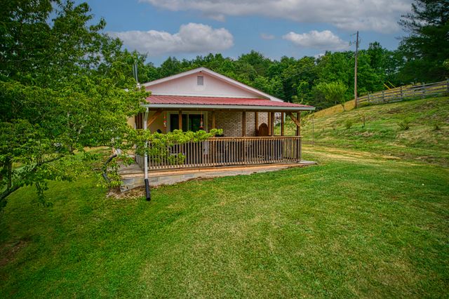 8228 Highway 705, West Liberty, KY 41472