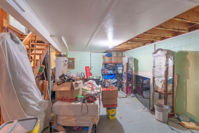8228 Highway 705, West Liberty, KY 41472