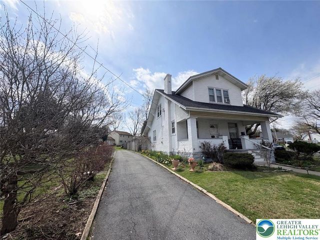 2120 Butztown Road, Bethlehem City, PA 18017