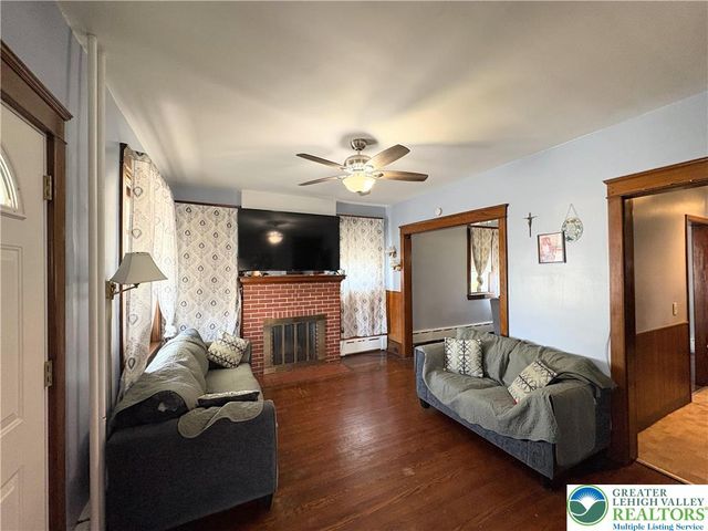 2120 Butztown Road, Bethlehem City, PA 18017