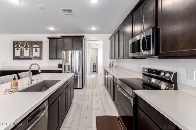 31564 N WILDMARE Road, San Tan Valley, AZ 85143